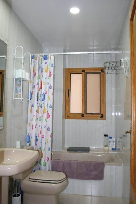 Beachside Apartment In The Centre Of El Campello Exterior foto