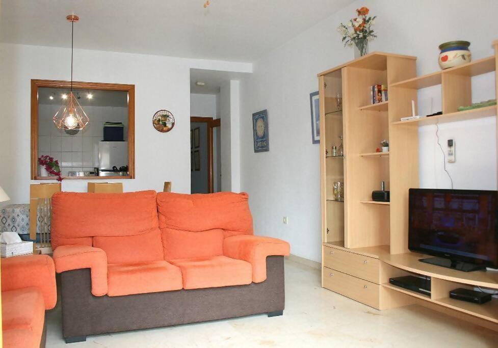 Beachside Apartment In The Centre Of El Campello Exterior foto